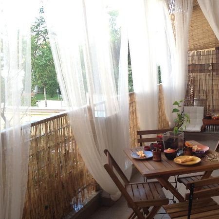Lovely Terrace Apartment Milaan Buitenkant foto